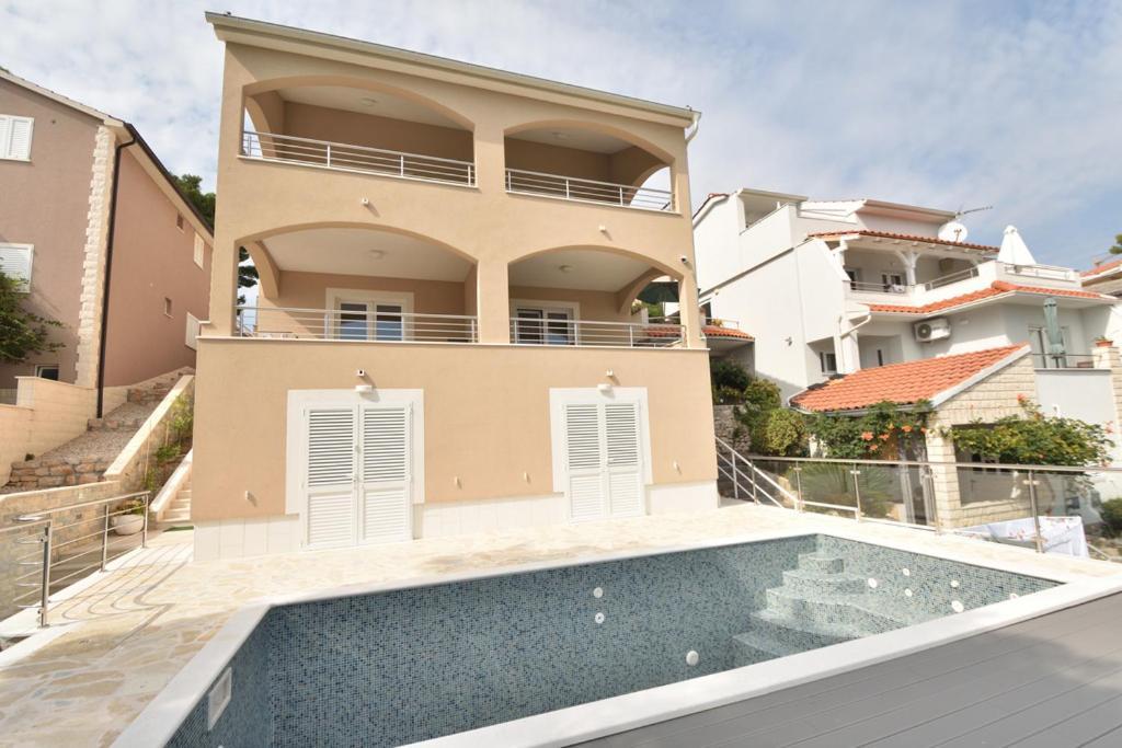 Aurea Apartment